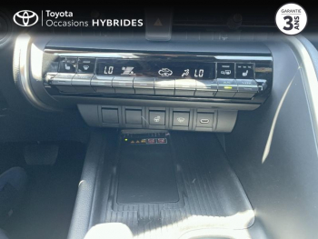 Photo 14 du bon plan TOYOTA C-HR 1.8 Hybride 140ch Collection NG23 occasion à 29990 €