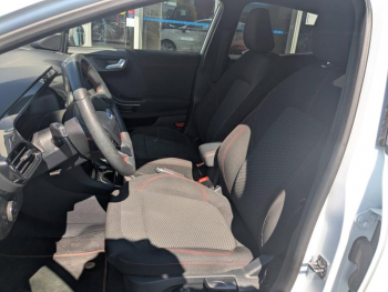 Photo 24 du bon plan FORD Puma 1.0 Flexifuel 125ch S&S mHEV ST-Line occasion à 17990 €