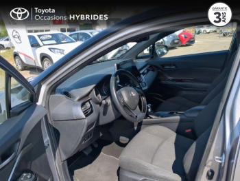 Photo 11 du bon plan TOYOTA C-HR 122h Design 2WD E-CVT RC18 occasion à 17990 €