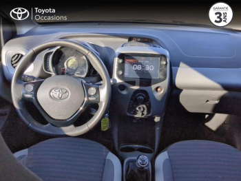 Photo 8 du bon plan TOYOTA Aygo 1.0 VVT-i 72ch x-play x-app 5p MC18 occasion à 9990 €
