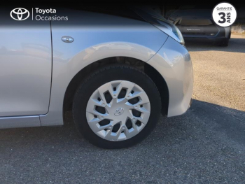 Photo 16 du bon plan TOYOTA Aygo 1.0 VVT-i 72ch x-play x-app 5p MC18 occasion à 9990 €