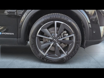 Photo 13 du bon plan NISSAN Qashqai e-POWER 190ch Tekna 2024 occasion à 31490 €