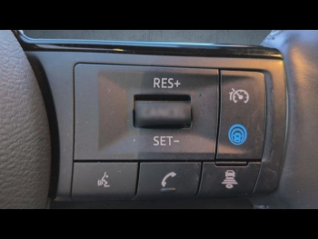 Photo 26 du bon plan NISSAN Qashqai e-POWER 190ch Tekna 2024 occasion à 31490 €