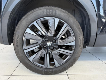 Photo 5 du bon plan PEUGEOT 2008 1.2 PureTech 130ch S&S GT EAT8 occasion à 15490 €