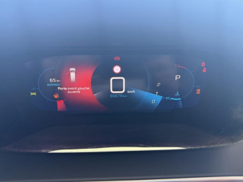 Photo 13 du bon plan PEUGEOT 2008 1.2 PureTech 130ch S&S GT EAT8 occasion à 15490 €