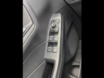 Photo 11 du bon plan FORD Kuga 2.5 Duratec 190ch FHEV E85 Titanium BVA occasion à 20990 €