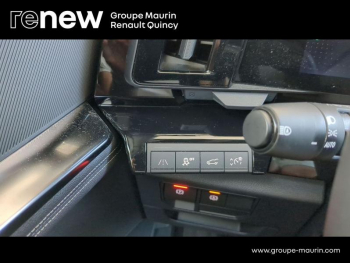 Photo 18 du bon plan RENAULT Austral 1.2 E-Tech full hybrid 200ch Iconic- 23 occasion à 32690 €