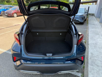 Photo 7 du bon plan TOYOTA C-HR 2.0 Hybride 184ch Collection E-CVT occasion à 25990 €