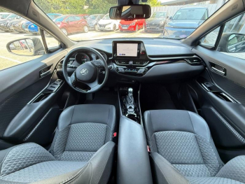 Photo 13 du bon plan TOYOTA C-HR 2.0 Hybride 184ch Collection E-CVT occasion à 25990 €