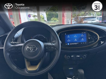Photo 8 du bon plan TOYOTA Aygo X 1.0 VVT-i 72ch Air Collection Radars de stationnement occasion à 15490 €