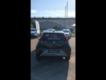 Photo 4 du bon plan TOYOTA Aygo X 116h Graphic occasion à 23111 €