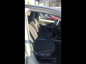 Photo 13 du bon plan TOYOTA Aygo X 116h Graphic occasion à 23111 €