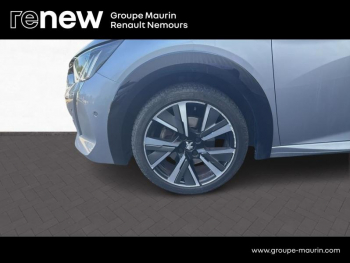 Photo 12 du bon plan PEUGEOT 208 1.2 PureTech 130ch S&S GT EAT8 occasion à 12900 €