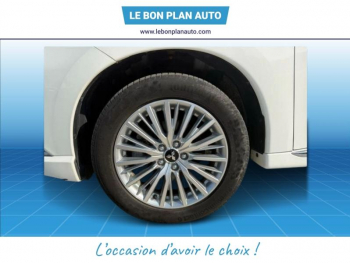 Photo 4 du bon plan MITSUBISHI Outlander PHEV Twin Motor Business 4WD Euro6d-T EVAP 5cv occasion à 18980 €