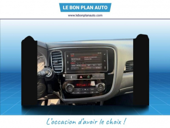Photo 9 du bon plan MITSUBISHI Outlander PHEV Twin Motor Business 4WD Euro6d-T EVAP 5cv occasion à 18980 €