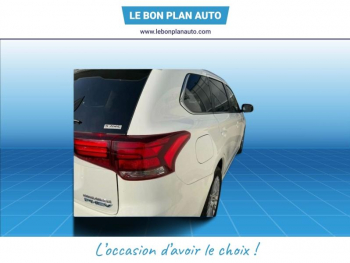 Photo 14 du bon plan MITSUBISHI Outlander PHEV Twin Motor Business 4WD Euro6d-T EVAP 5cv occasion à 18980 €