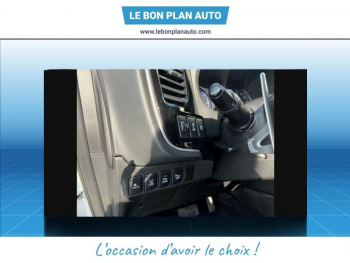 Photo 16 du bon plan MITSUBISHI Outlander PHEV Twin Motor Business 4WD Euro6d-T EVAP 5cv occasion à 18980 €