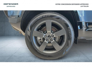 Photo 9 du bon plan LAND-ROVER Defender 110 2.0 P300e PHEV Black Edition occasion à 119900 €