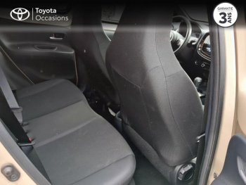 Photo 7 du bon plan TOYOTA Aygo X 1.0 VVT-i 72ch Collection S-CVT occasion à 15490 €