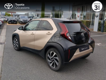 Photo 2 du bon plan TOYOTA Aygo X 1.0 VVT-i 72ch Design MY23 occasion à 13490 €