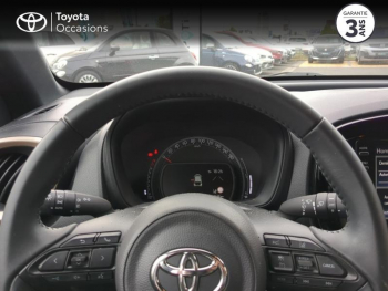 Photo 13 du bon plan TOYOTA Aygo X 1.0 VVT-i 72ch Design MY23 occasion à 13490 €