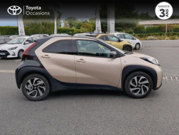 Photo 17 du bon plan TOYOTA Aygo X 1.0 VVT-i 72ch Design MY23 occasion à 13490 €