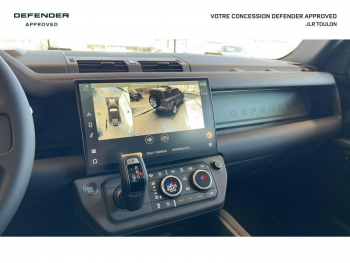 Photo 26 du bon plan LAND-ROVER Defender 110 2.0 P300e PHEV Trophy Edition Keswick Green occasion à 134900 €