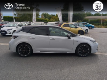 Photo 17 du bon plan TOYOTA Corolla 184h GR Sport MY20 occasion à 15990 €
