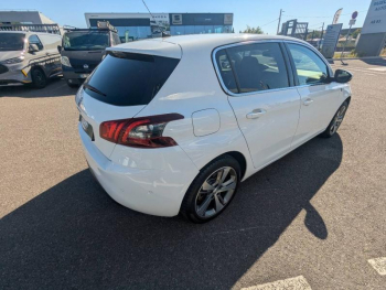 Photo 7 du bon plan PEUGEOT 308 1.2 PureTech 130ch E6.c S&S Tech Edition EAT8 occasion à 11890 €