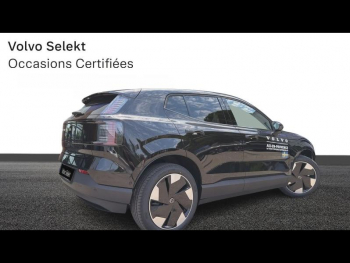 Photo 2 du bon plan VOLVO EX30 P5 Long Range 272ch 69kWh Ultra occasion à 42900 €