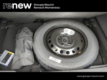 Photo 14 du bon plan RENAULT Captur 1.6 E-Tech hybride 145ch Evolution occasion à 21490 €