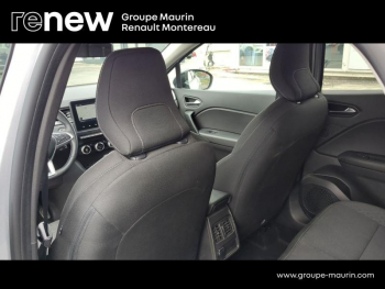 Photo 21 du bon plan RENAULT Captur 1.6 E-Tech hybride 145ch Evolution occasion à 21490 €