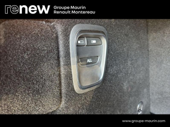 Photo 12 du bon plan RENAULT Scenic 1.6 dCi 130ch energy Business occasion à 11290 €
