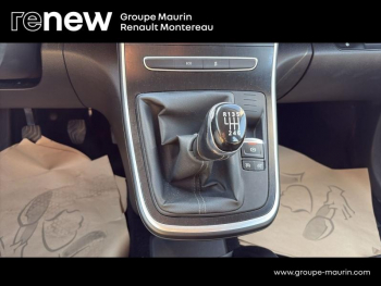 Photo 31 du bon plan RENAULT Scenic 1.6 dCi 130ch energy Business occasion à 11290 €