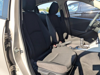Photo 19 du bon plan MAZDA Mazda 2 1.5 e-SKYACTIV G M Hybrid 90ch Centre-Line 2023 occasion à 14990 €