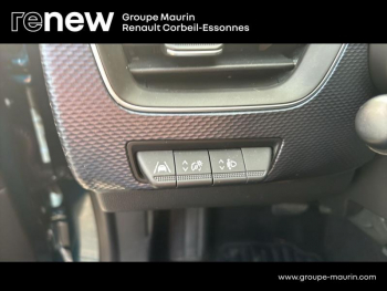 Photo 19 du bon plan RENAULT Arkana 1.6 E-Tech 145ch Business occasion à 17590 €