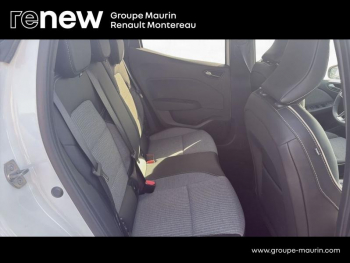 Photo 14 du bon plan RENAULT Clio 1.6 E-Tech 145ch full hybrid Techno - 24 occasion à 18490 €