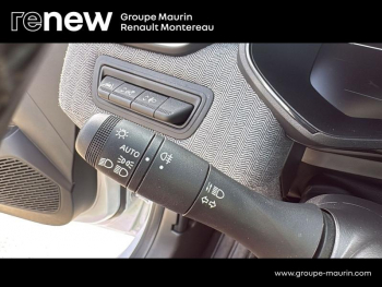 Photo 24 du bon plan RENAULT Clio 1.6 E-Tech 145ch full hybrid Techno - 24 occasion à 18490 €