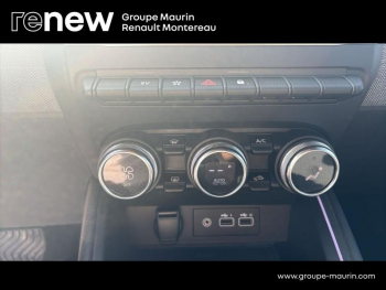 Photo 31 du bon plan RENAULT Clio 1.6 E-Tech 145ch full hybrid Techno - 24 occasion à 18490 €