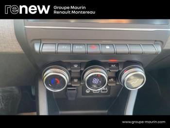 Photo 14 du bon plan RENAULT Clio 1.6 E-Tech 145ch full hybrid Evolution - 24 occasion à 17990 €