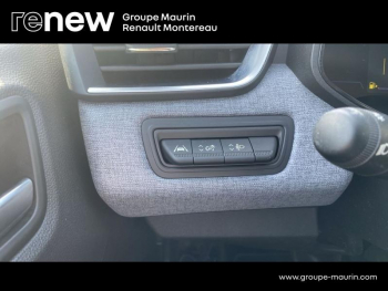 Photo 21 du bon plan RENAULT Clio 1.6 E-Tech 145ch full hybrid Evolution - 24 occasion à 17990 €