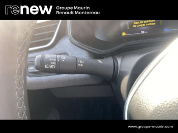 Photo 23 du bon plan RENAULT Clio 1.6 E-Tech 145ch full hybrid Evolution - 24 occasion à 17990 €