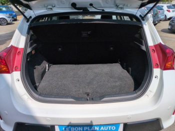 Photo 13 du bon plan TOYOTA Auris 124 D-4D FAP Style occasion à 10980 €