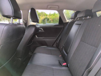 Photo 17 du bon plan TOYOTA Auris 124 D-4D FAP Style occasion à 10980 €