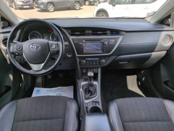 Photo 18 du bon plan TOYOTA Auris 124 D-4D FAP Style occasion à 10980 €