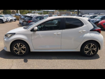 Photo 2 du bon plan TOYOTA Yaris 116h Design 5p MY25 occasion à 23890 €