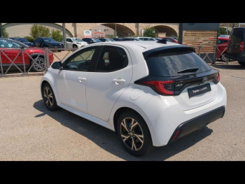 Photo 3 du bon plan TOYOTA Yaris 116h Design 5p MY25 occasion à 23890 €