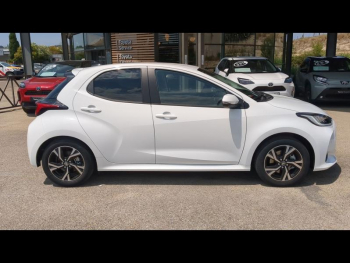 Photo 6 du bon plan TOYOTA Yaris 116h Design 5p MY25 occasion à 23890 €