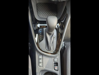 Photo 27 du bon plan TOYOTA Yaris 116h Design 5p MY25 occasion à 23890 €