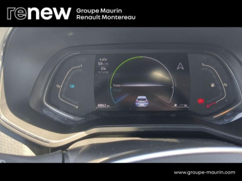 Photo 13 du bon plan RENAULT Clio 1.6 E-Tech hybride 140ch Business -21N occasion à 14890 €